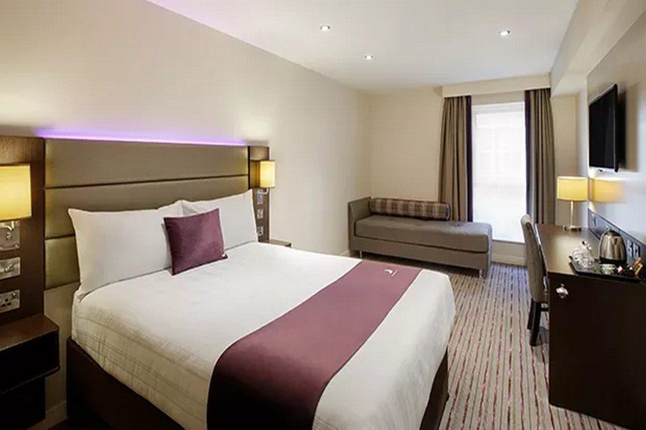 Premier Inn Norwich Airport ภายนอก รูปภาพ