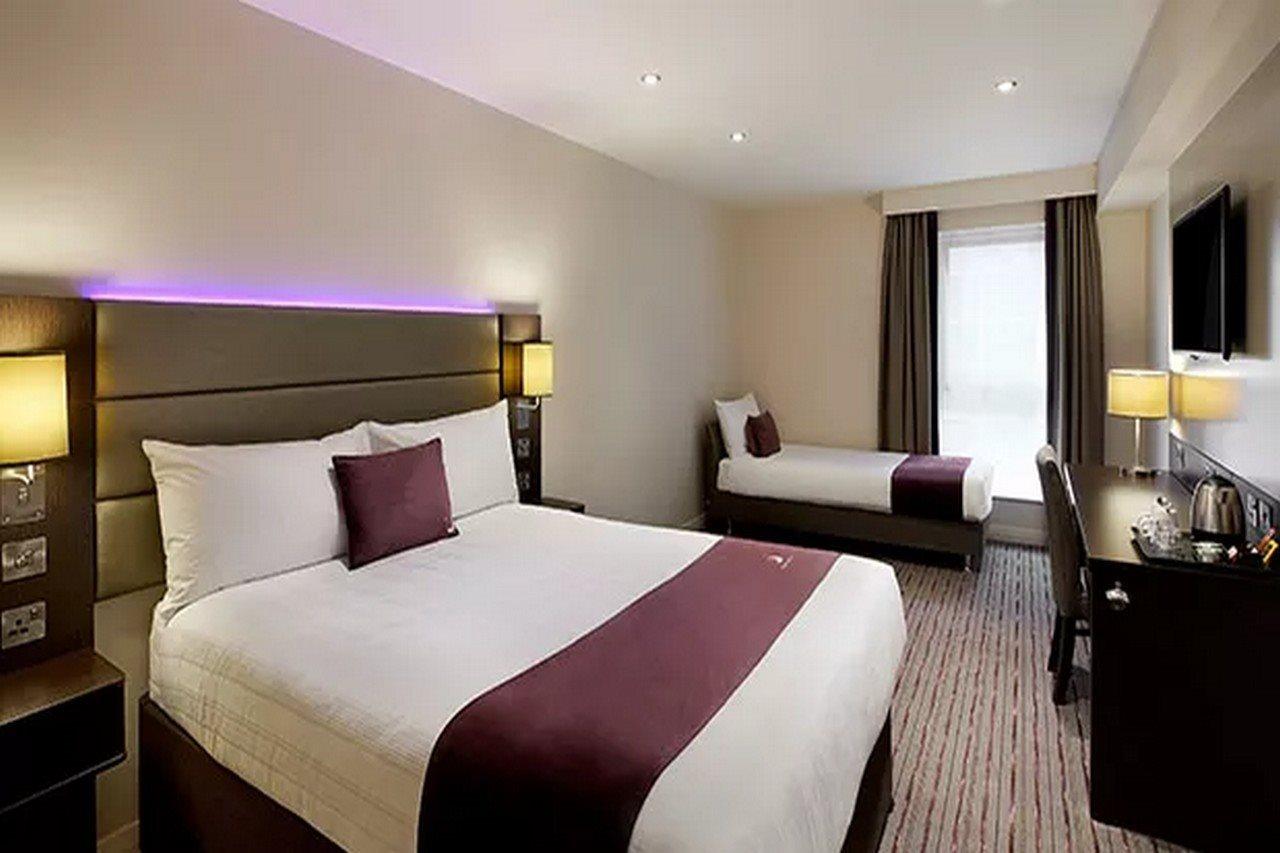 Premier Inn Norwich Airport ภายนอก รูปภาพ